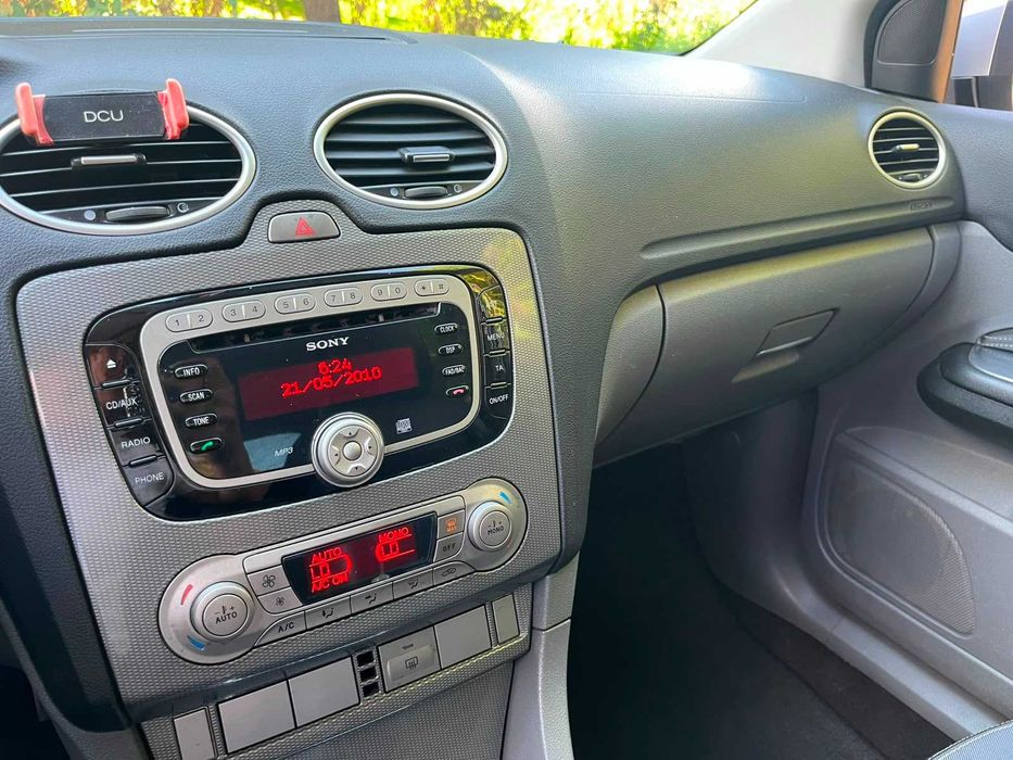 Ford Focus — fotografia 11