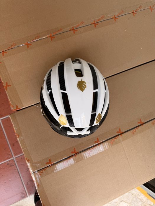 Capacete ciclismo ekoi gara