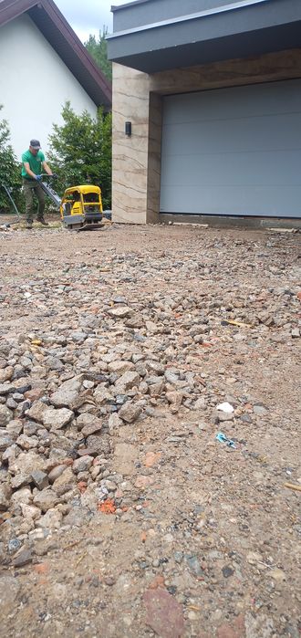 Usługi brukarskie układanie kostki Terminy