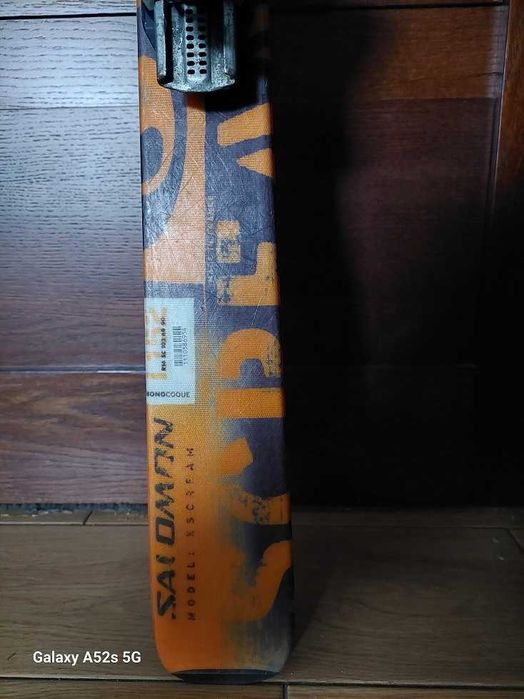 Narty Salomon  Scream 150