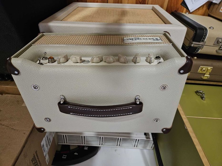 Mesa/Boogie California Tweed 2 : 20 head , też zamiana