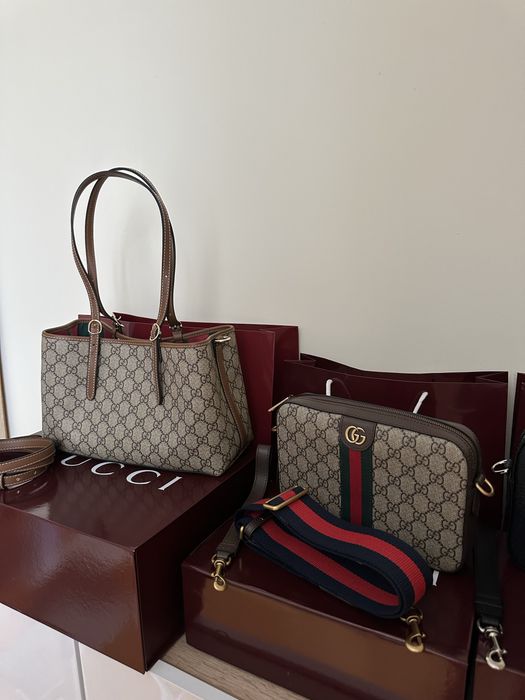 Сумка гучі гучи gucci emblem medium tote bag