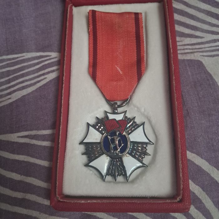 Order medal klasa 2