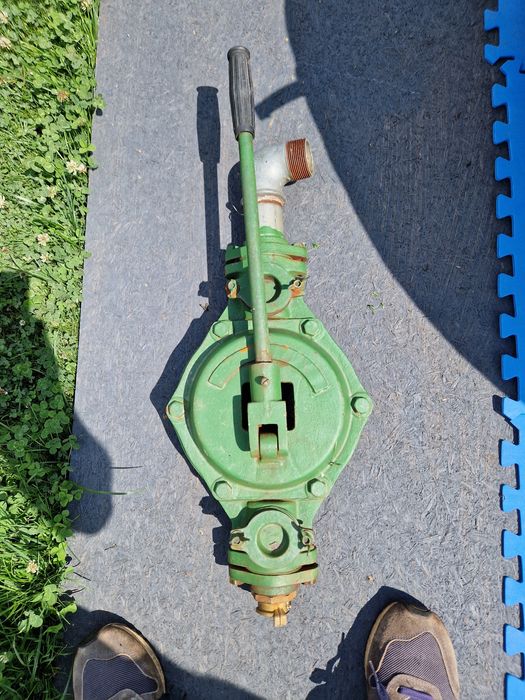 Abisynka pompa do wody studni ręczna