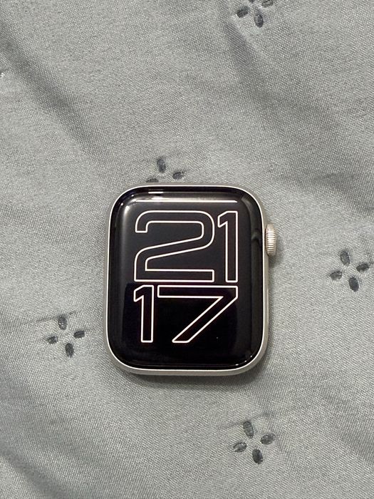 Apple Watch SE gen 2 44mm Wi-fi + Cellular