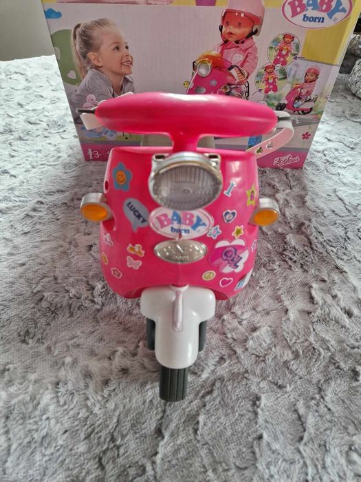 Skuter baby born
