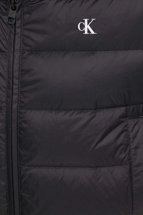 Kurtka puchowa cienka Calvin Klein Jeans M