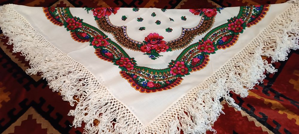 Хустки українські