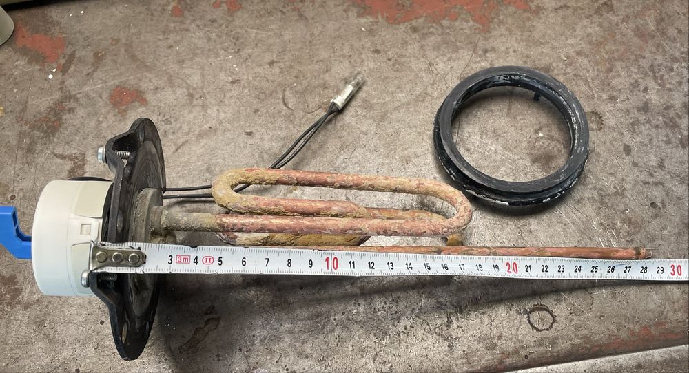 Тен для бойлера 1500Вт б/у