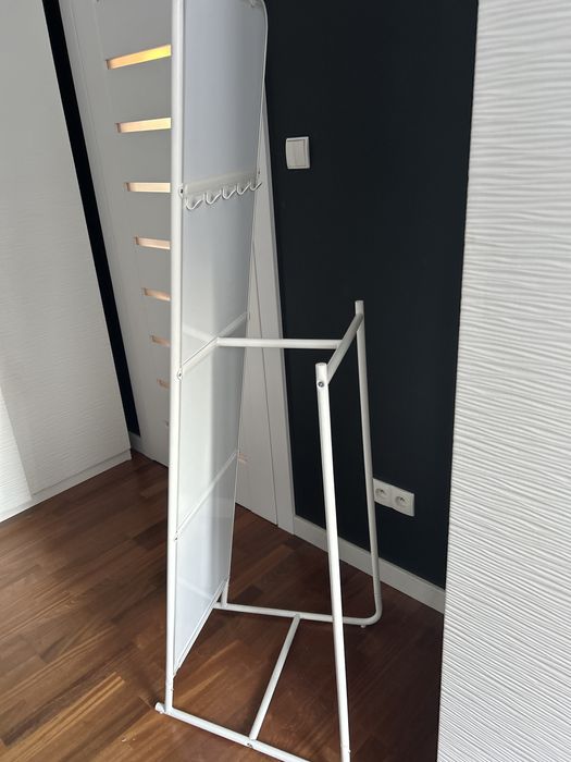 Lustro ikea z wieszakiem