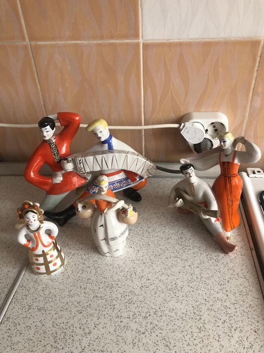 Продам статуетки фарфор 950 грн