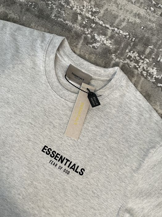 Футболки Essentials fear of God | Футболки есешіал