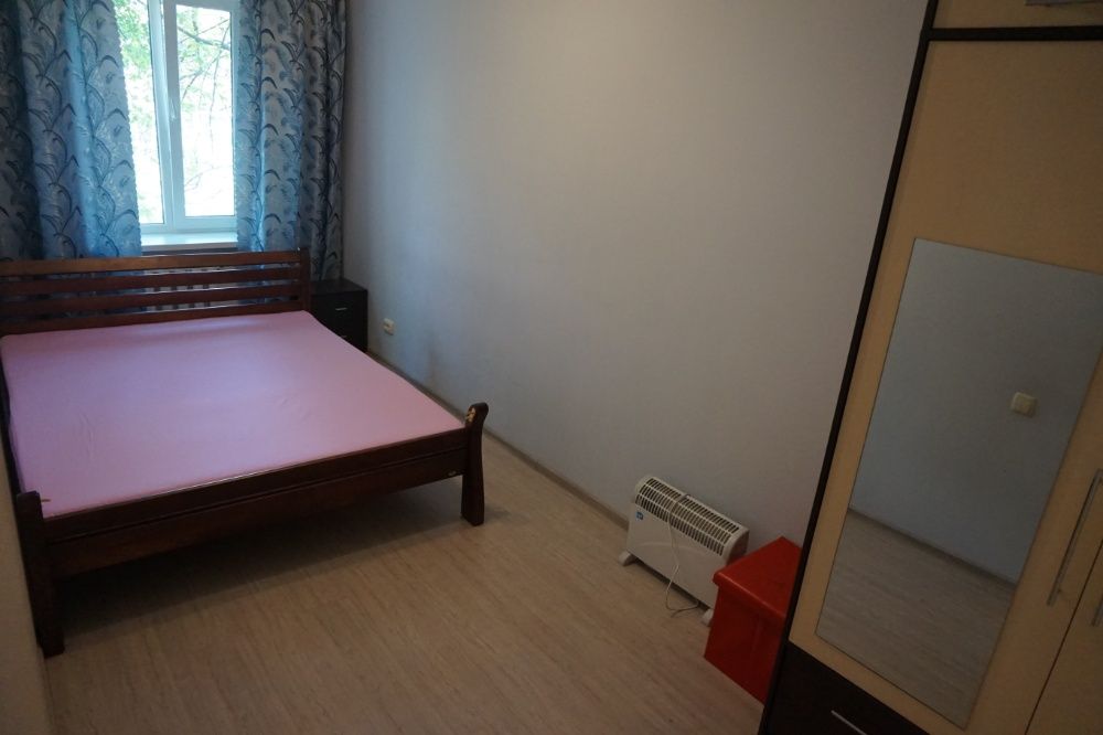 Посуточно, 2к, метро Зверинецька, ул. Бастионная 3/12