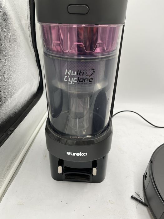 Robot sprzątający Eureka NER E10S.