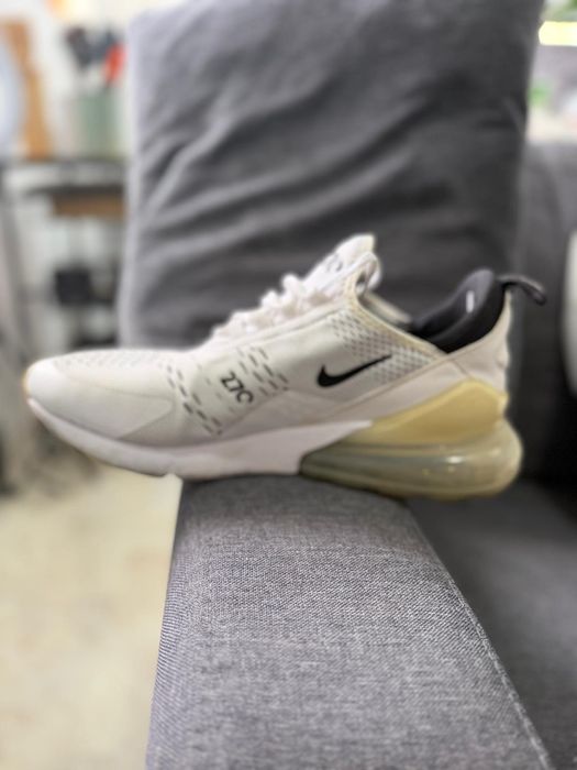 Nike Air Max 270