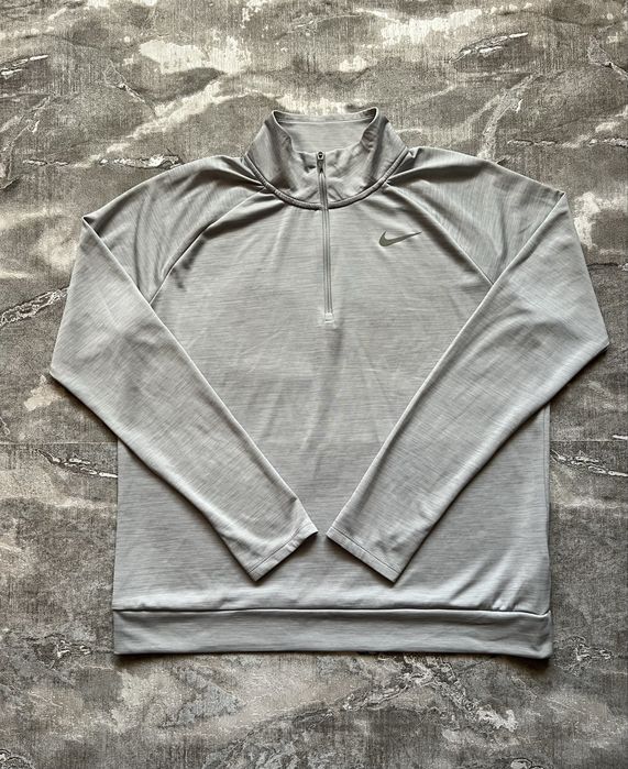 Класне! Тренувальна кофта Nike Dri-Fit з нових колекцій