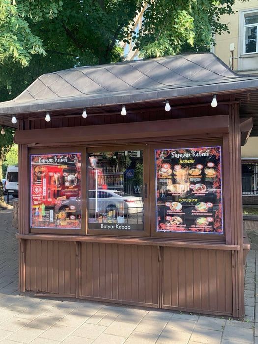 Продаю власний діючий МАФ ( Кебаб). Вул Франка 108, Польське консульс.