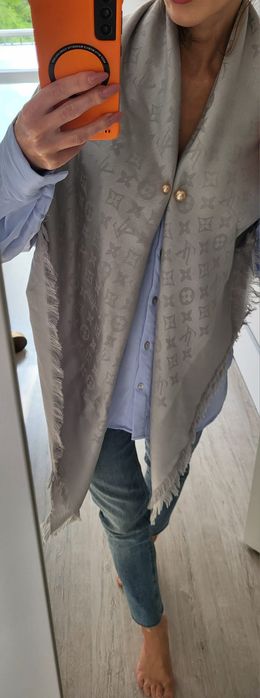 Luksusowy szalik LV