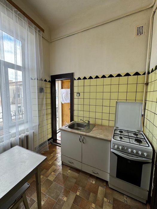 Продам 3-х кімнатну квартиру у центрі Дрогобича. - Вид 2