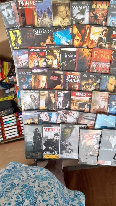 Bons filmes variados em DVD originais tem novo preço
