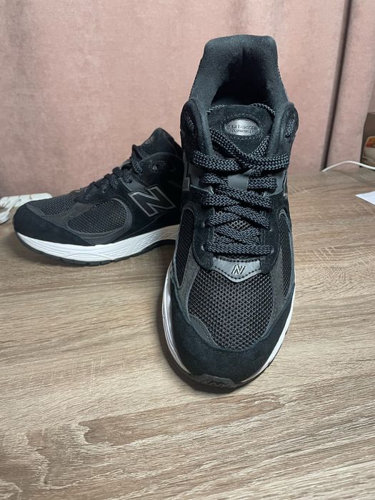 New Balance 2002R чорні замшеві