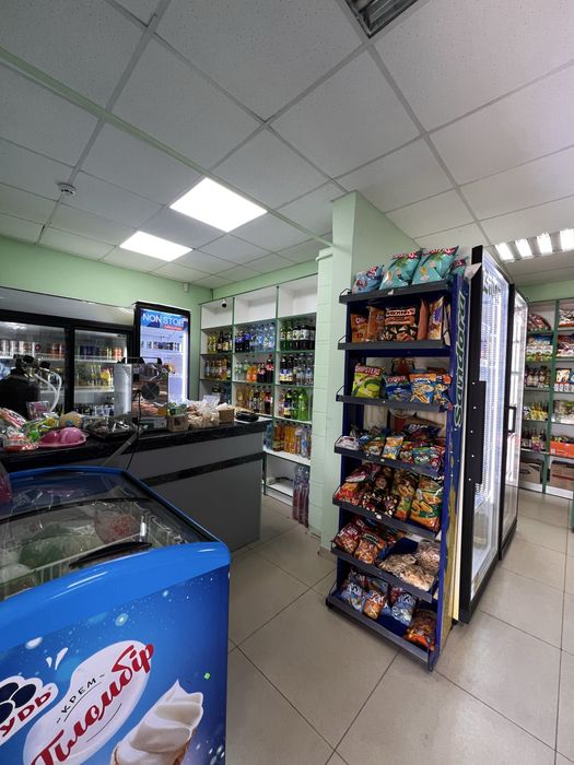 Продається комерційне приміщення