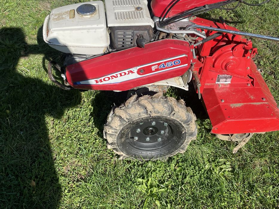 Glebogryzarka Karczownica Kosiarka Zamiatarka ,Odsniezarka Traktorek  Dzik Honda f460 560 Profesionalna