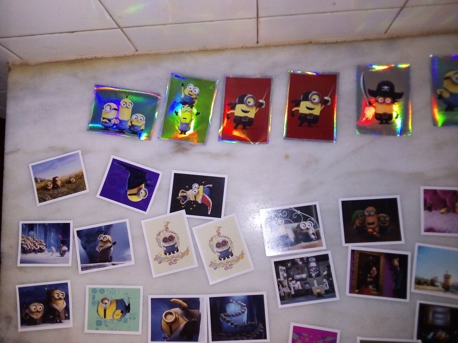 Conjunto de Cromos Minions/Abatons