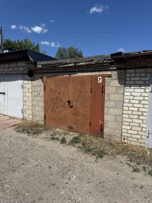 Продам гараж из глакоблока