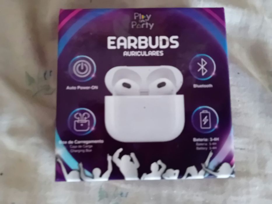 Fones bluetooth a funcionar perfeitamente
