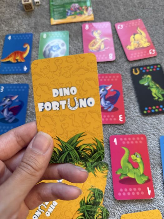 Гра карткова ФортУно Dino Fortuno, настольна гра для дітей Uno