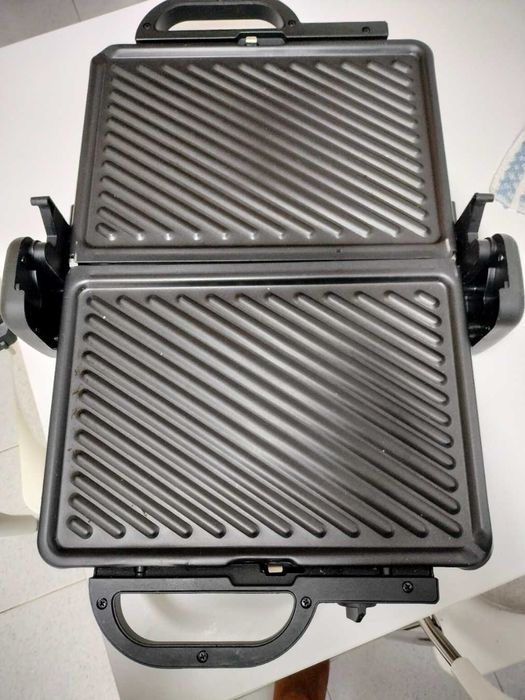 Grelhador de placas SILVER CREST