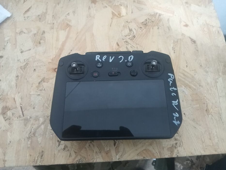 Продам пульт DJI PRO в ідеальном состоянії
