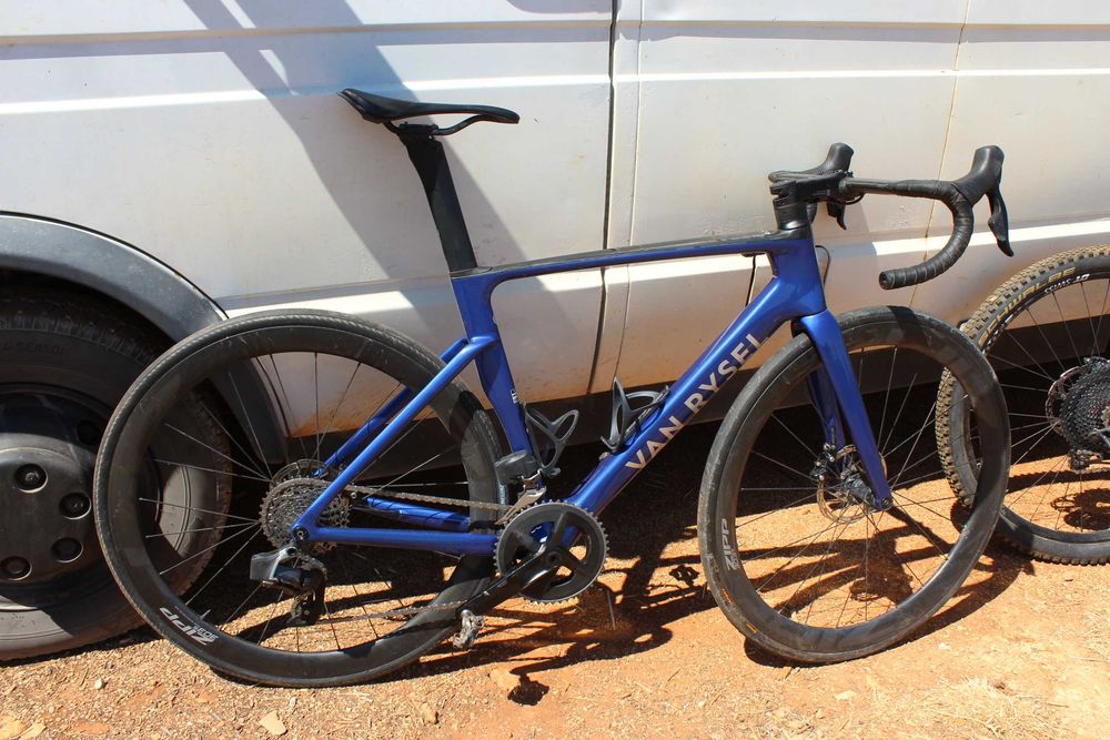 Bicicleta de Estrada RCR SRAM Rival AXS E1 2x12v Sensor de Potência Cinza / Decathlon Roadbike RCR