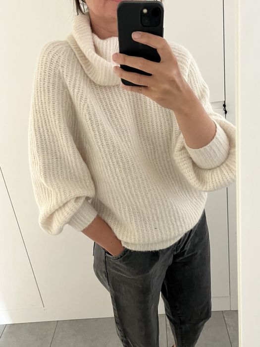 Sweter z wełną Mango bufiaste rękawy roz. S