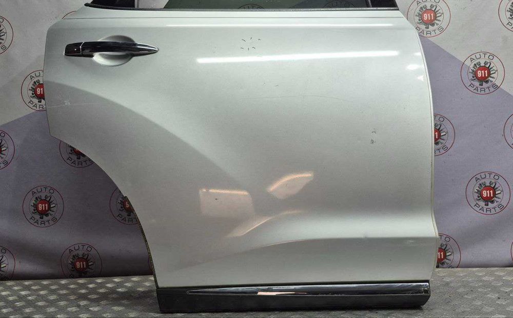 Двері задні праві на Nissan murano 2007-2014