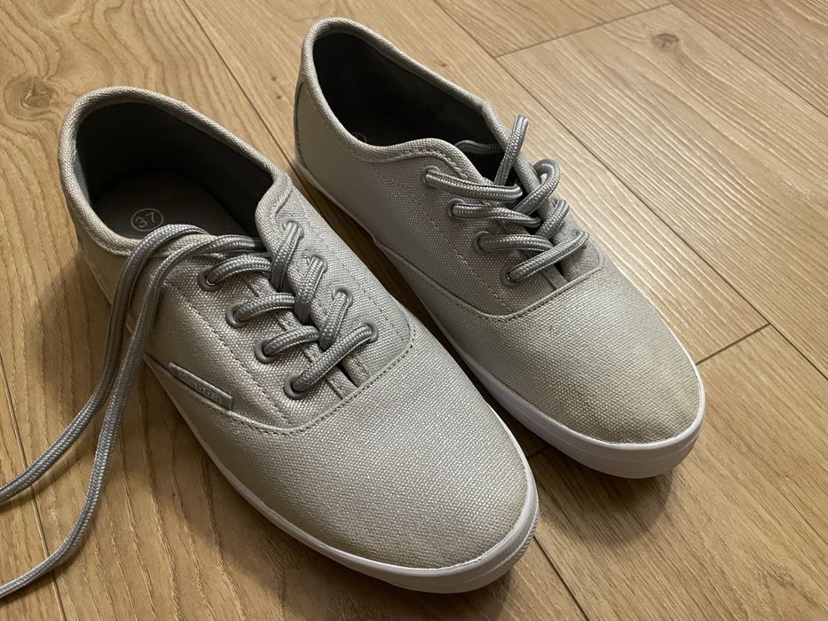 Trampki Kappa srebrne 37 NOWE