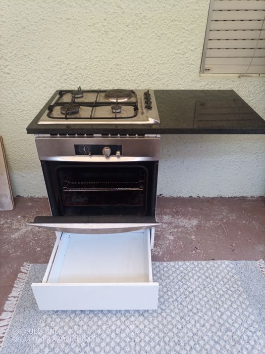 Móvel placa forno
