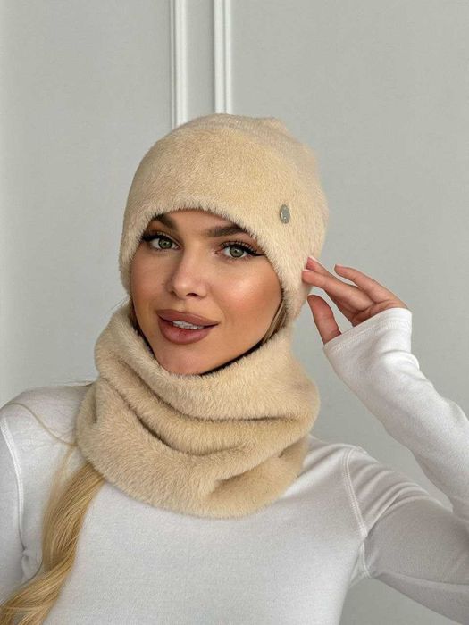 Комплект  шапка і бафф з еко хутра альпака