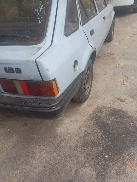 продам FORD ESCORT 1986