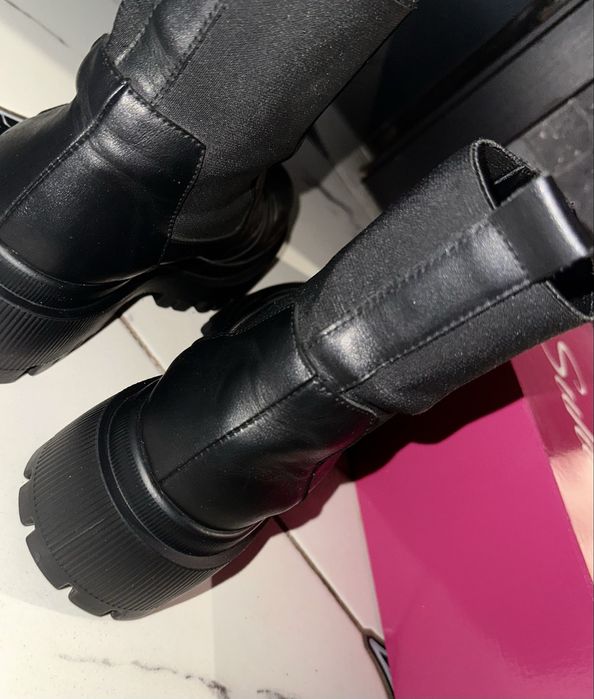 Челсі чорні демі