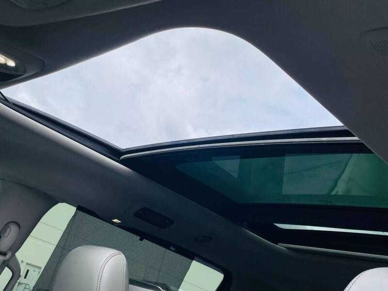 Chrysler Pacifica Limited 2017