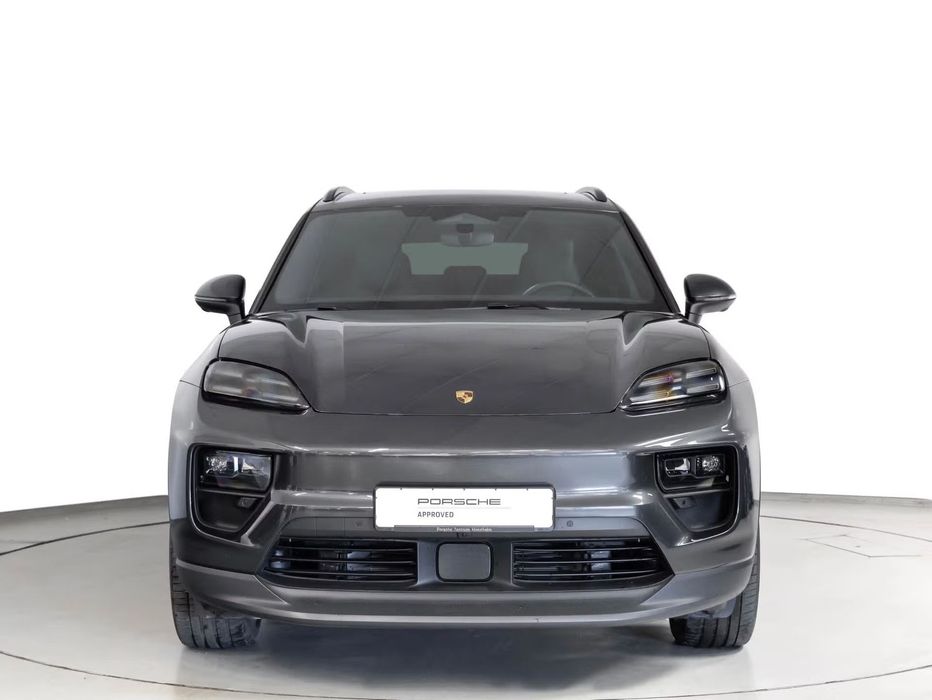 Porsche Macan Electric 4 foto 3