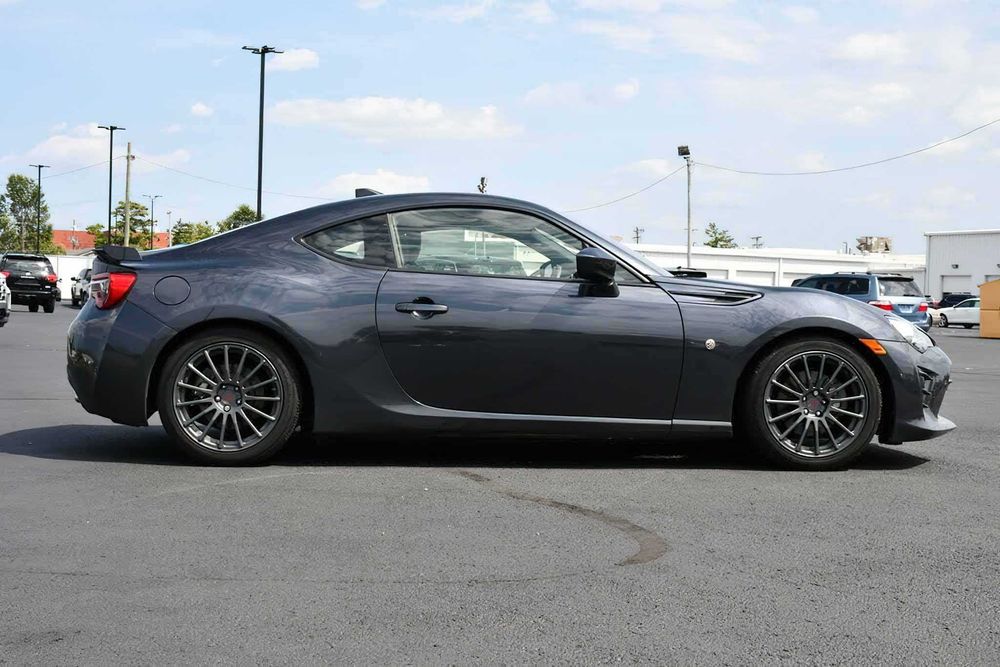 Toyota 86      2018