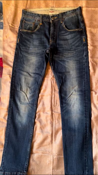 Джинси на підлітка,б/в,стан нових,