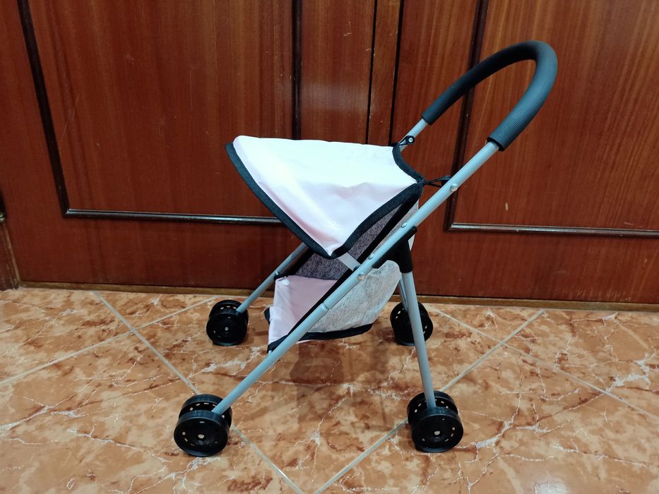 Carrinho de bonecas Bonecas bebé Carrinho de brincar menina criança casa quarto apartamento vivenda carro cozinha escritório gabinete sala.