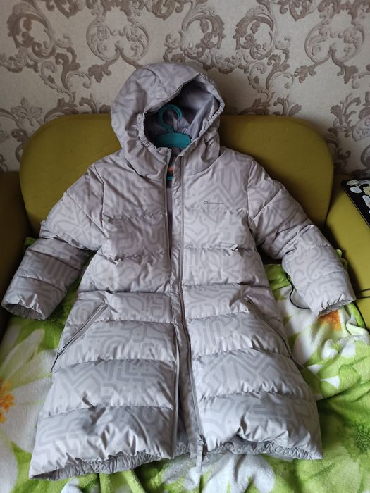 фірмове зимове пальто підлітку Рост 164