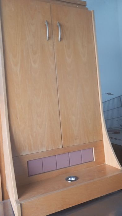 2 moveis iguais para venda