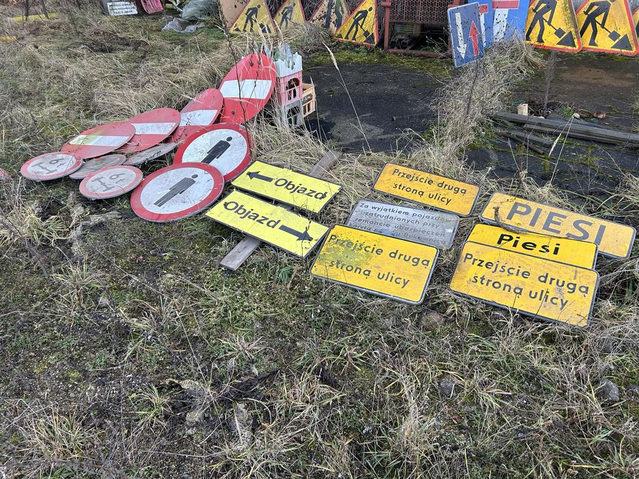 Znaki drogowe - używane