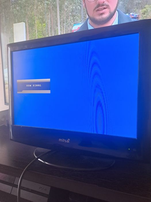 Tv/ Monitor mitsai